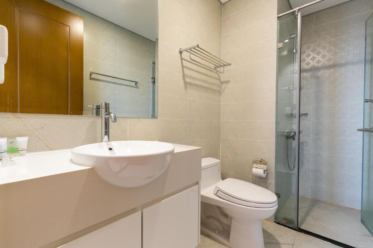 Elvita Landmark Luxury Residence Ho Chi Minh City Exterior photo
