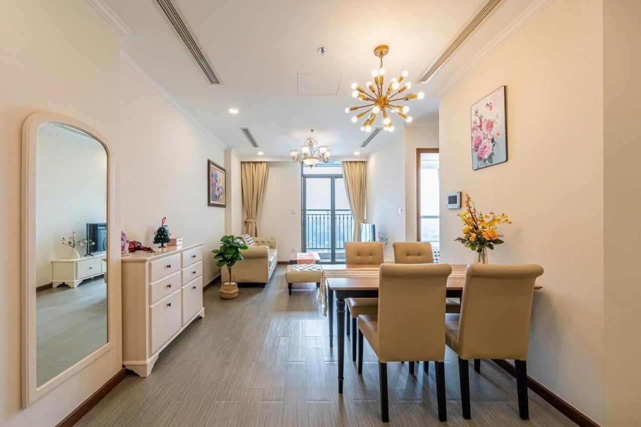 Elvita Landmark Luxury Residence Ho Chi Minh City Exterior photo